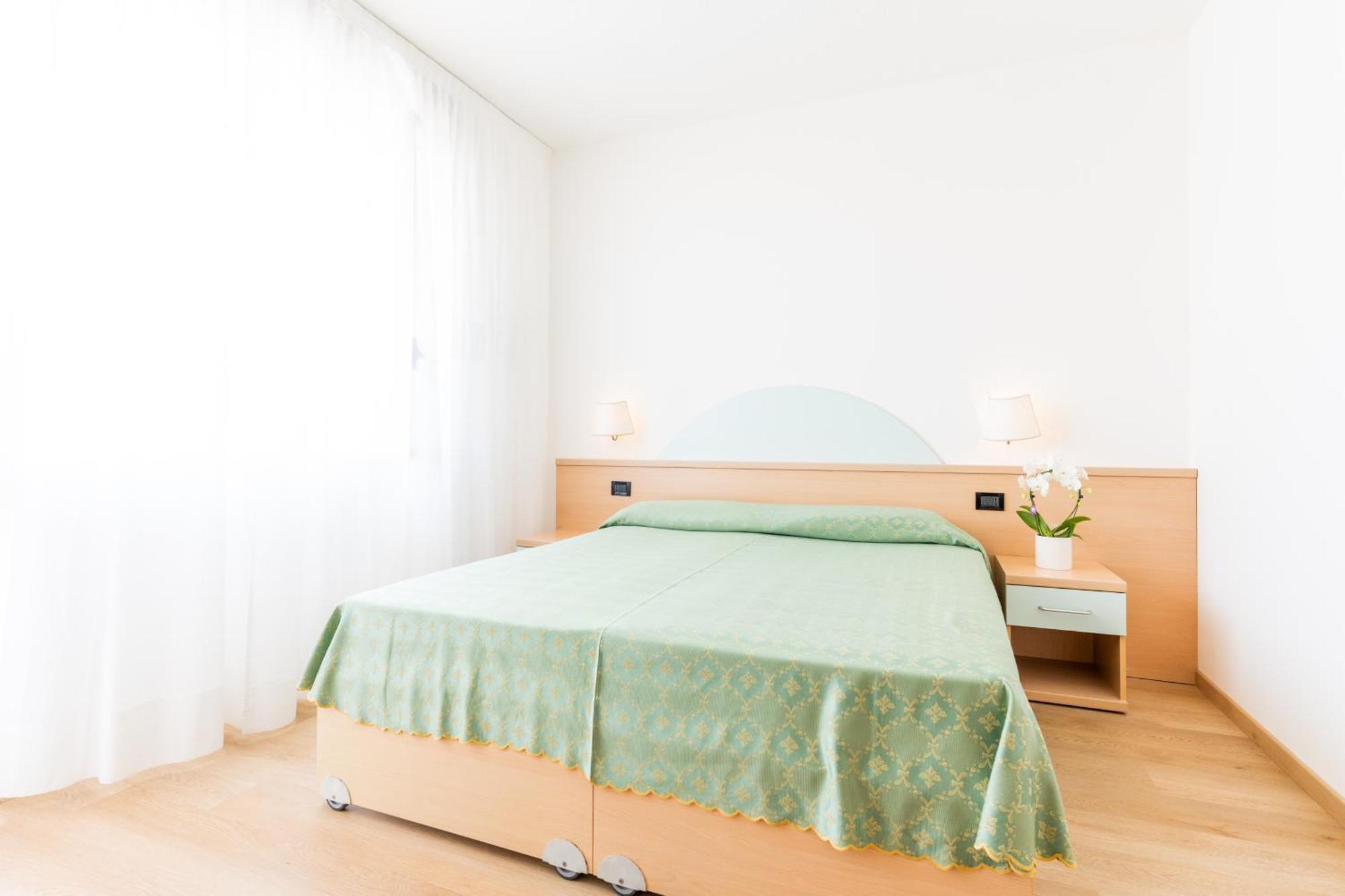 Hotel Europa Caorle Zewnętrze zdjęcie